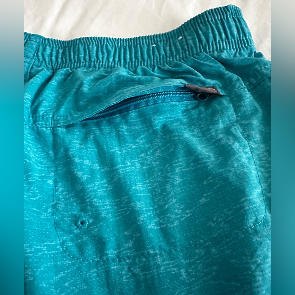 Columbia Shorts - Picture 4 of 4